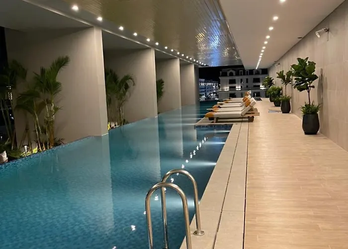 Bay Luxury View * Ha Long